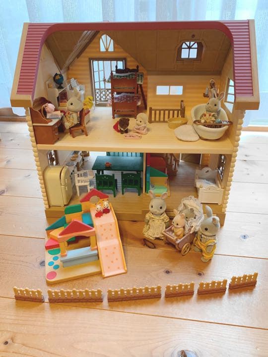 シルバニアファミリー ぶどうの森のお家 家具セット - メルカリ