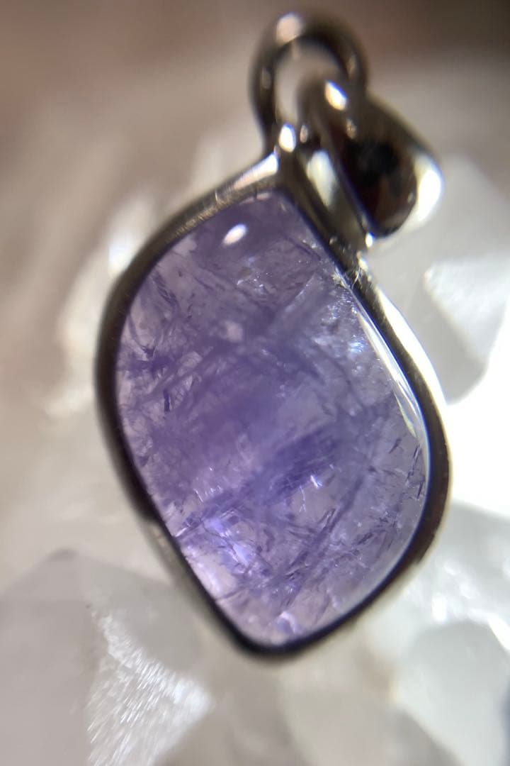 ☆高品質☆ ピンクタンザナイト ペンダントトップ silver925