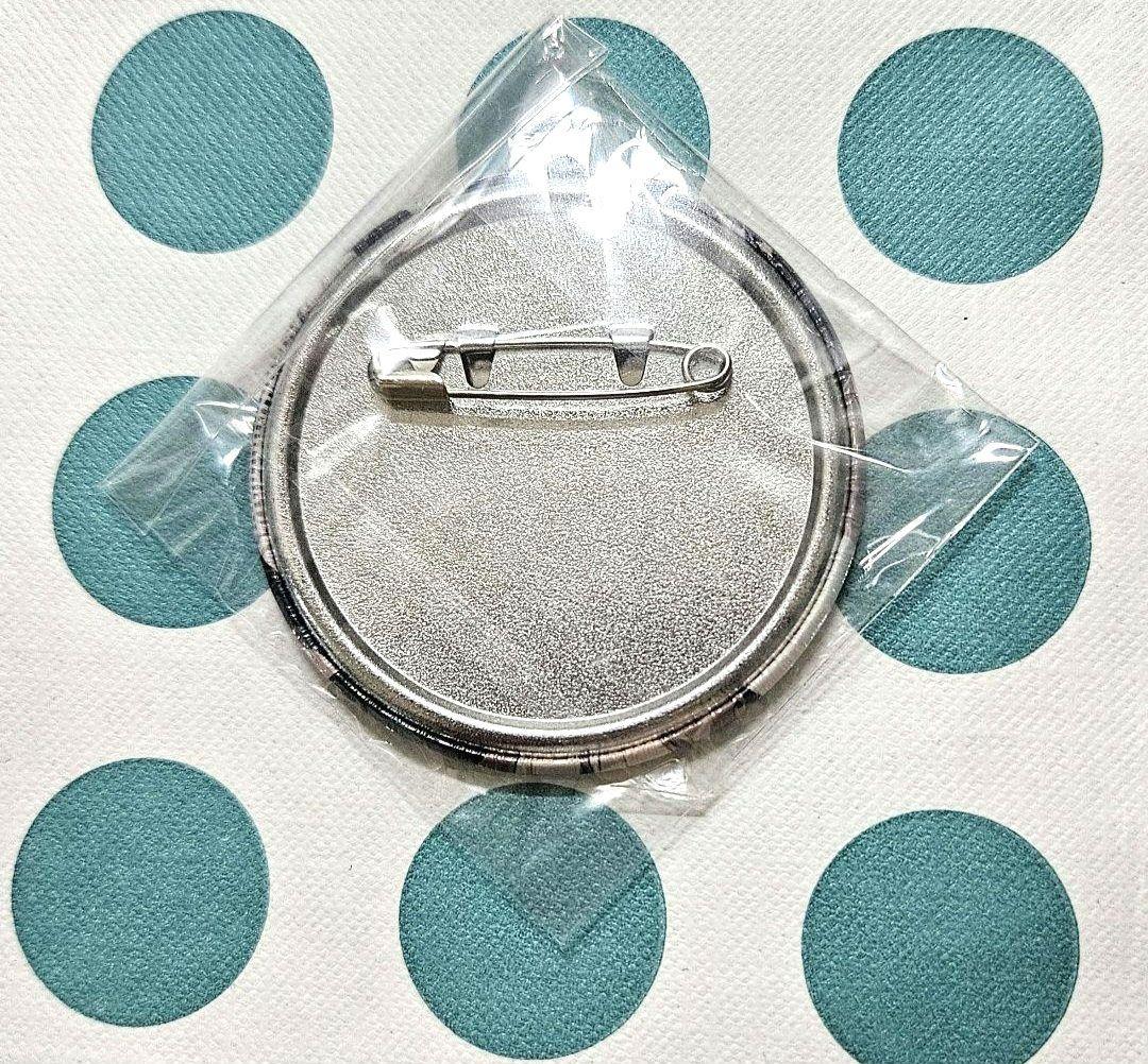 新品】初音ミク シンフォニー 缶バッジ KAITO Blu-ray 特典 - メルカリ