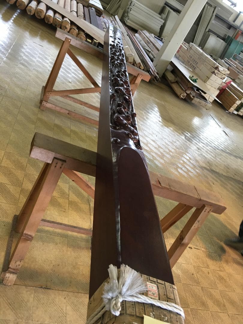 床柱　カリン　彫　4.5寸（13.5ｃｍ）