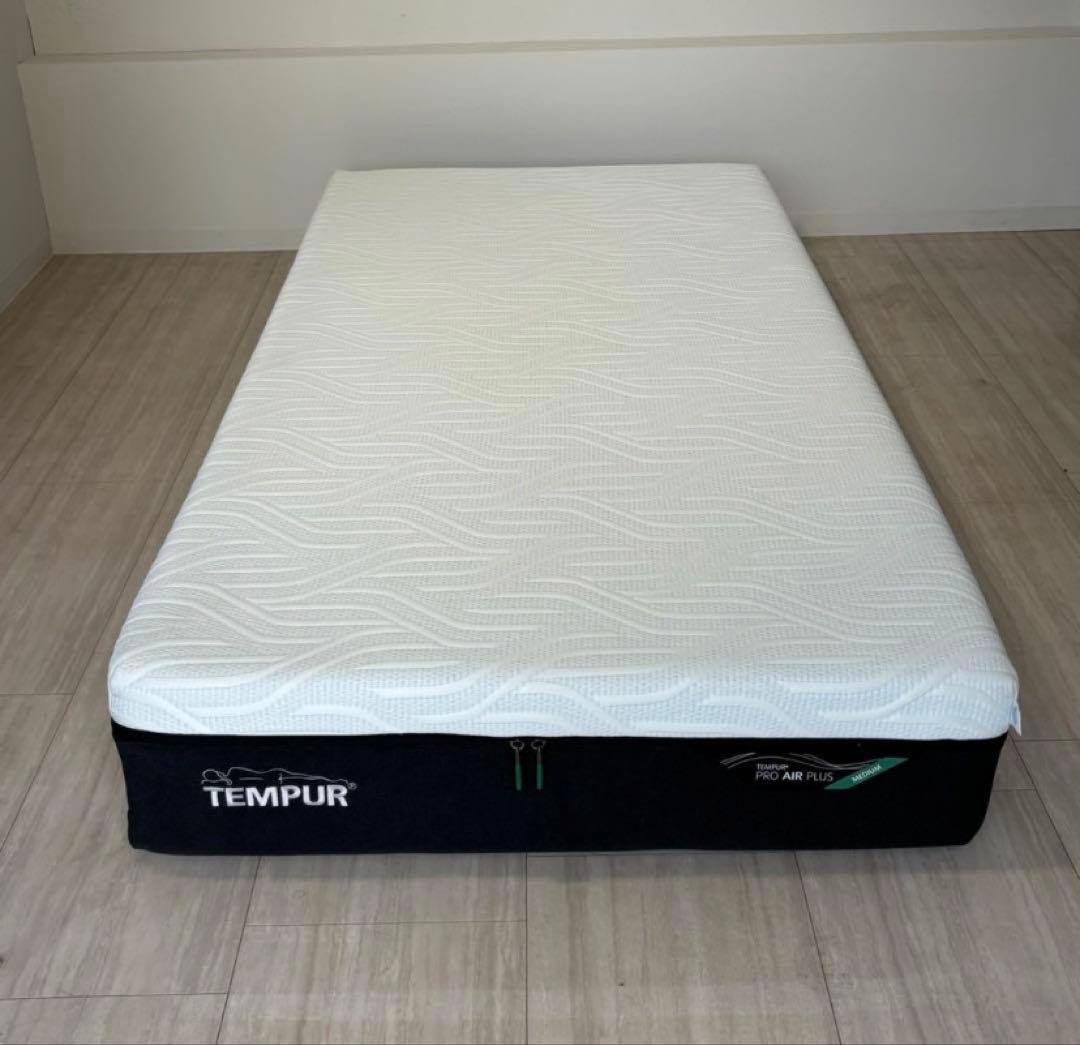 taka0911　マットレス 楽天市場】【10%OFFクーポン】マットレス シングル 三つ折り 高反発