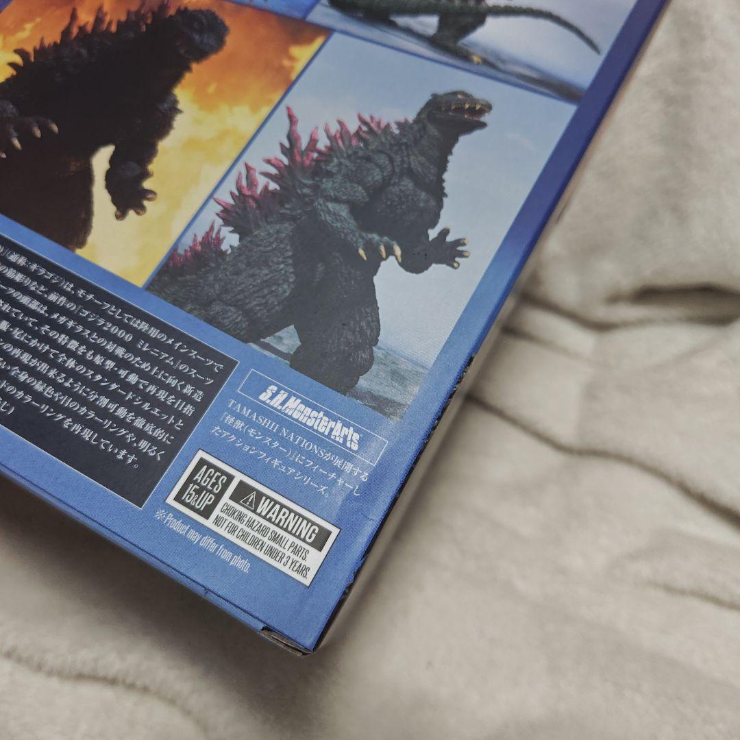 T*a様 未開封　S.H.MonsterArts　GODZILLA　2000