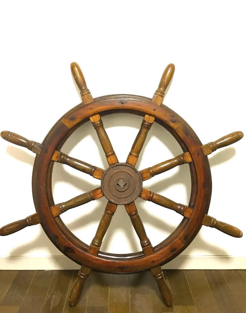 レトロ アンティーク ⚪️船舶　操縦ハンドル 木製 船舵 舵輪 操舵輪 操縦ハンドル アンティークの通販 by