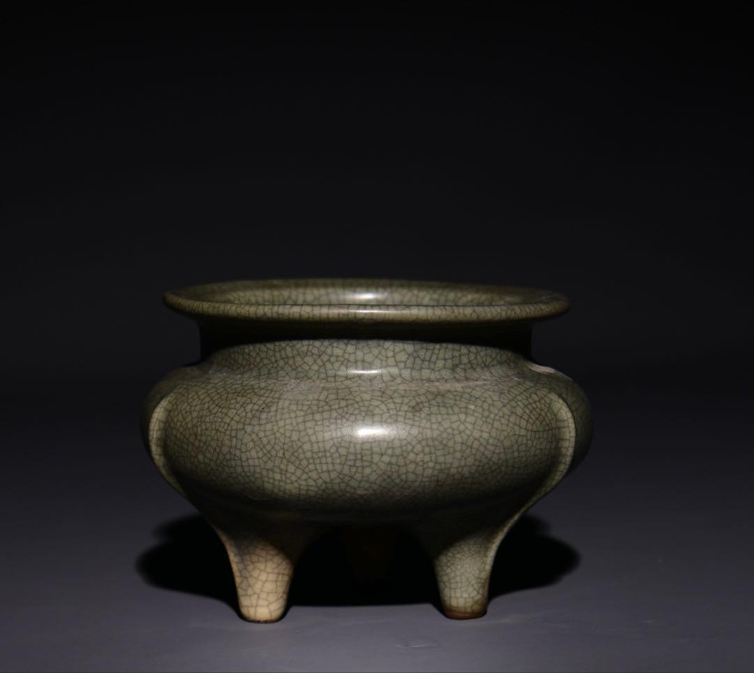 旧蔵　宋・汝窑　天青釉 三足炉 宋汝窑天青釉三足香炉- Top 50件宋汝窑天青釉三足香炉- 2026年2月更新