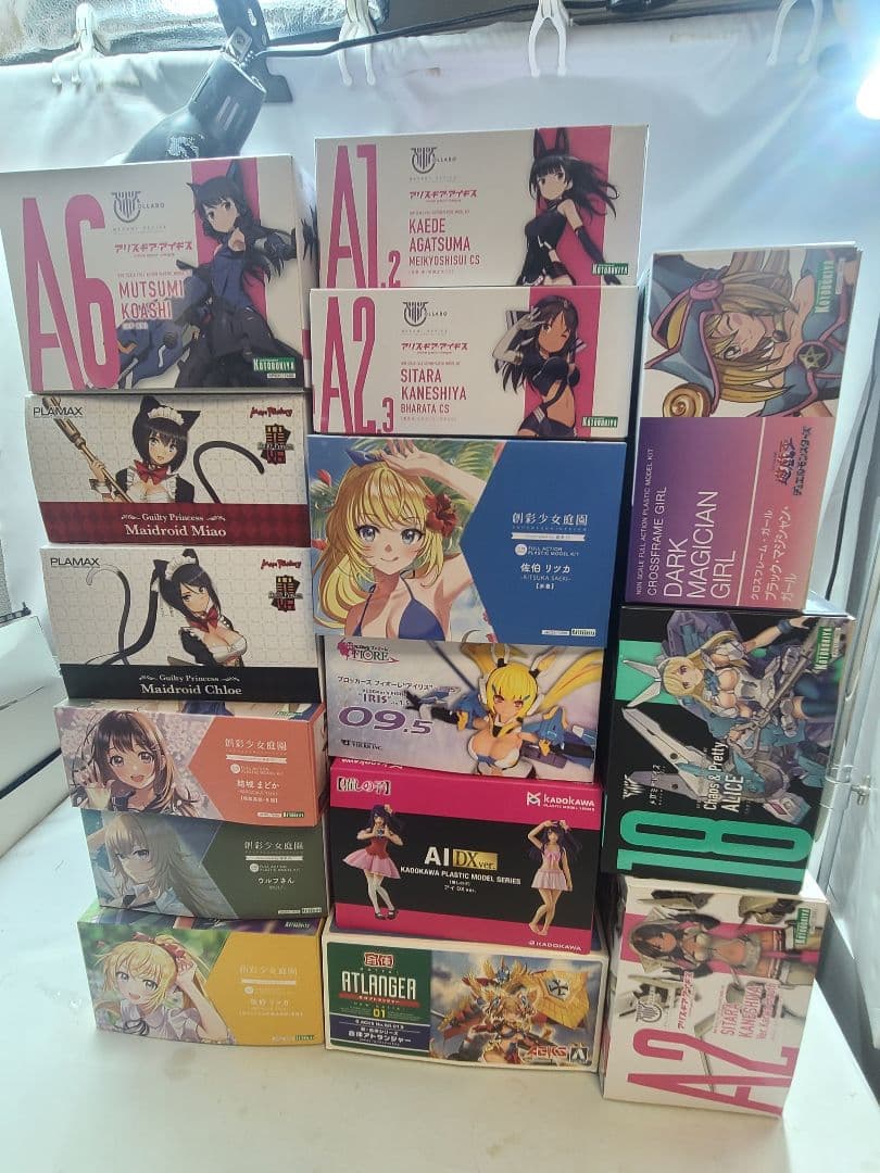 送料無料 コトブキヤ 他 美少女プラモデルまとめ セット タイニークローゼット 縦ラインセーターセット【コトブキヤショップ