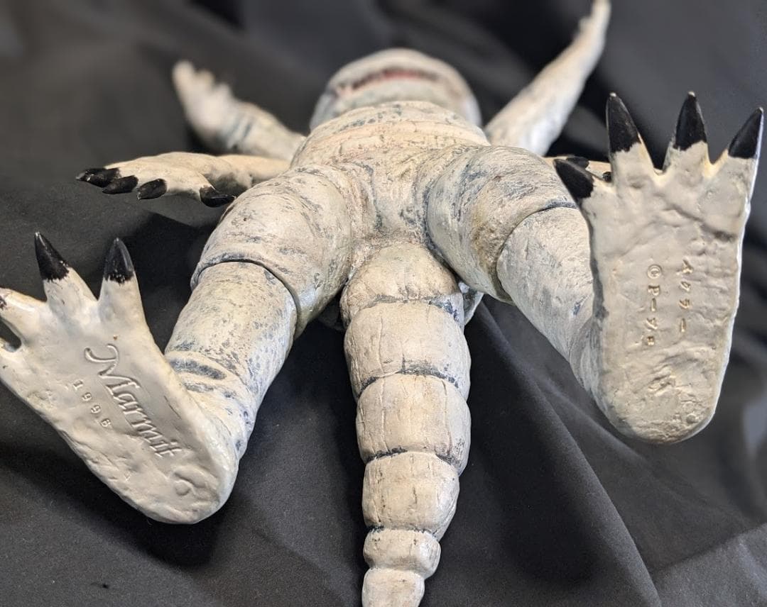 バクラー「スペクトルマン」登場怪獣（マーミット）塗装済完成品