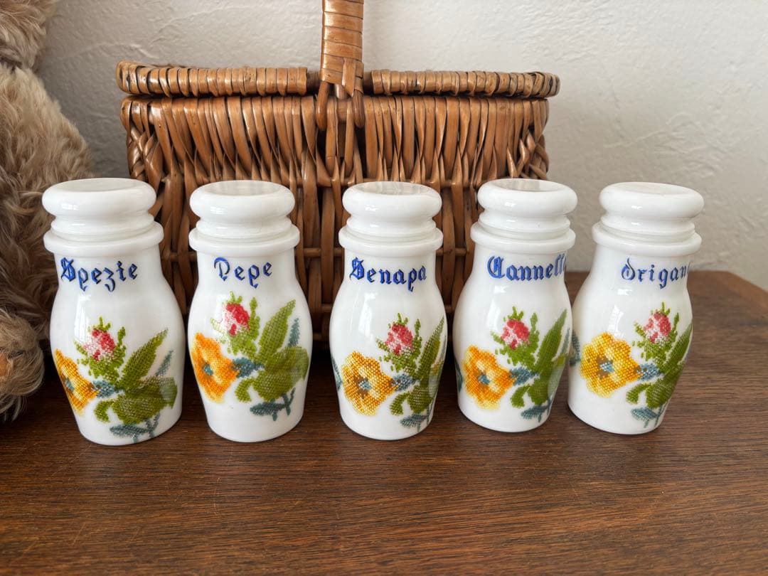 未使用　イタリア製　調味料入れ　ミルクガラス　5個セット ADERIA ガラス食器 ガラス小物 ハンドメイド ミルク入れ クリーマー 豆