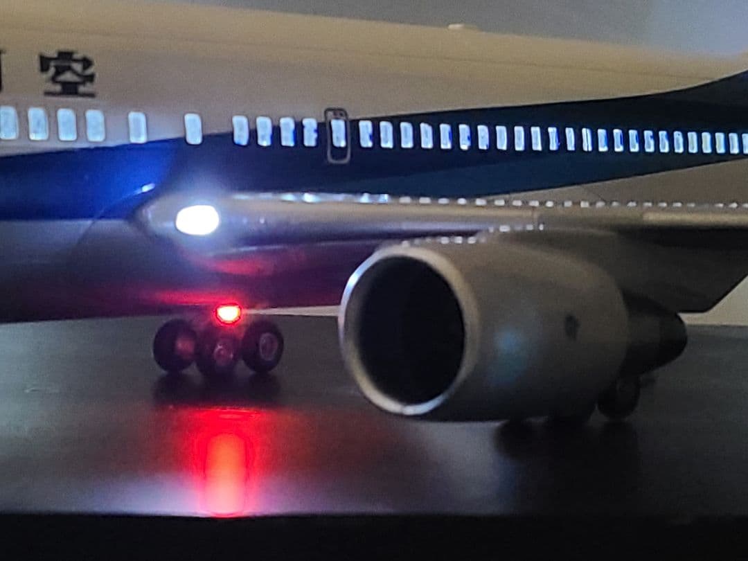 ANA BOEING 767-200 LED仕様完成品 1/100 - メルカリ