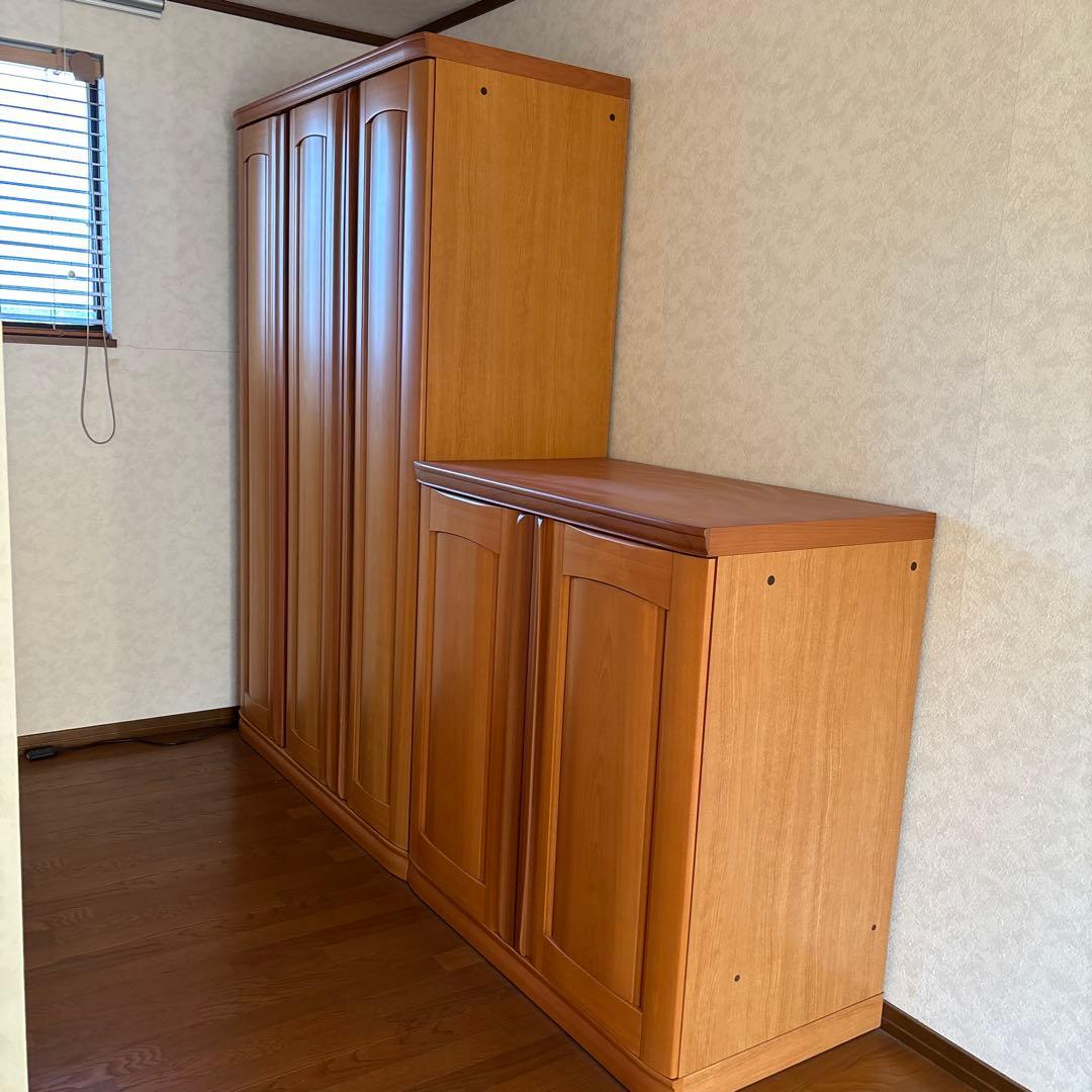 府中家具　3枚扉　婚礼家具　洋服タンス　箪笥 洋服箪笥 婚礼家具セット 出張引取 芦屋 （ タンス）の買取価格 （ID