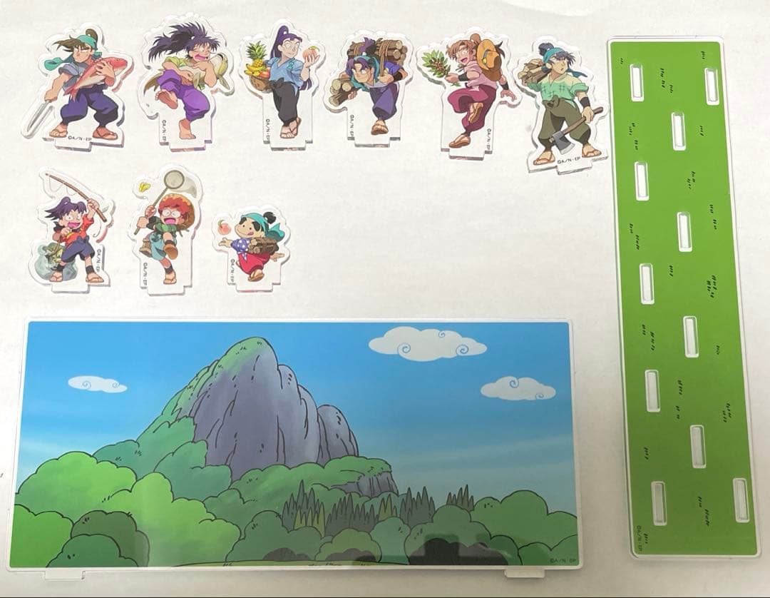 アクリルスタンド　ドンキホーテ　アクリルジオラマ 忍たま乱太郎　善法寺伊作 グッズ-スタンドポップ】忍たま乱太郎 描き下ろし 善法寺伊作 みんなで