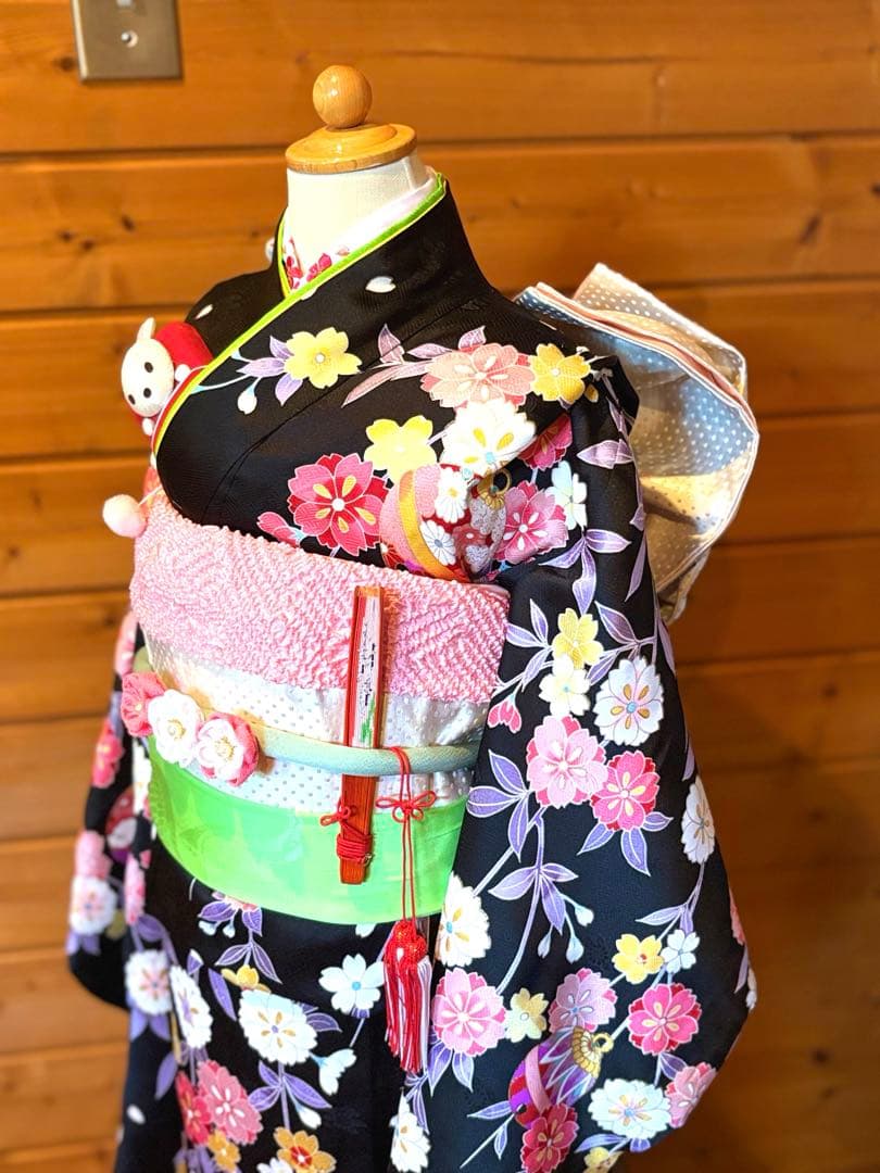 七五三　正絹の着物と長襦袢のセット 楽天市場】七五三 四つ身着物 3点セット 着物 長襦袢 重ね衿 水色 桜 7