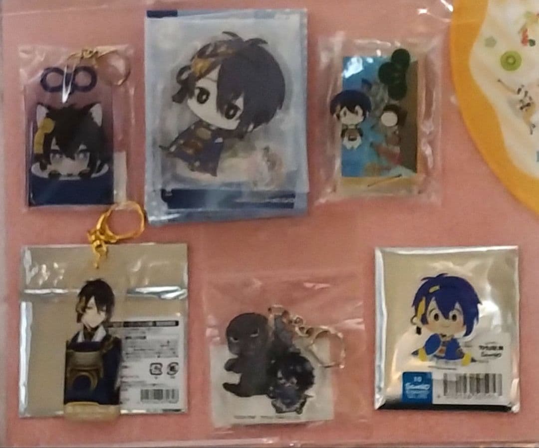 刀剣乱舞 三日月宗近 グッズ まとめ売り 19点 Amazon.co.jp: 刀剣乱舞 グッズ 練紅 Bセット 三日月宗近 : おもちゃ