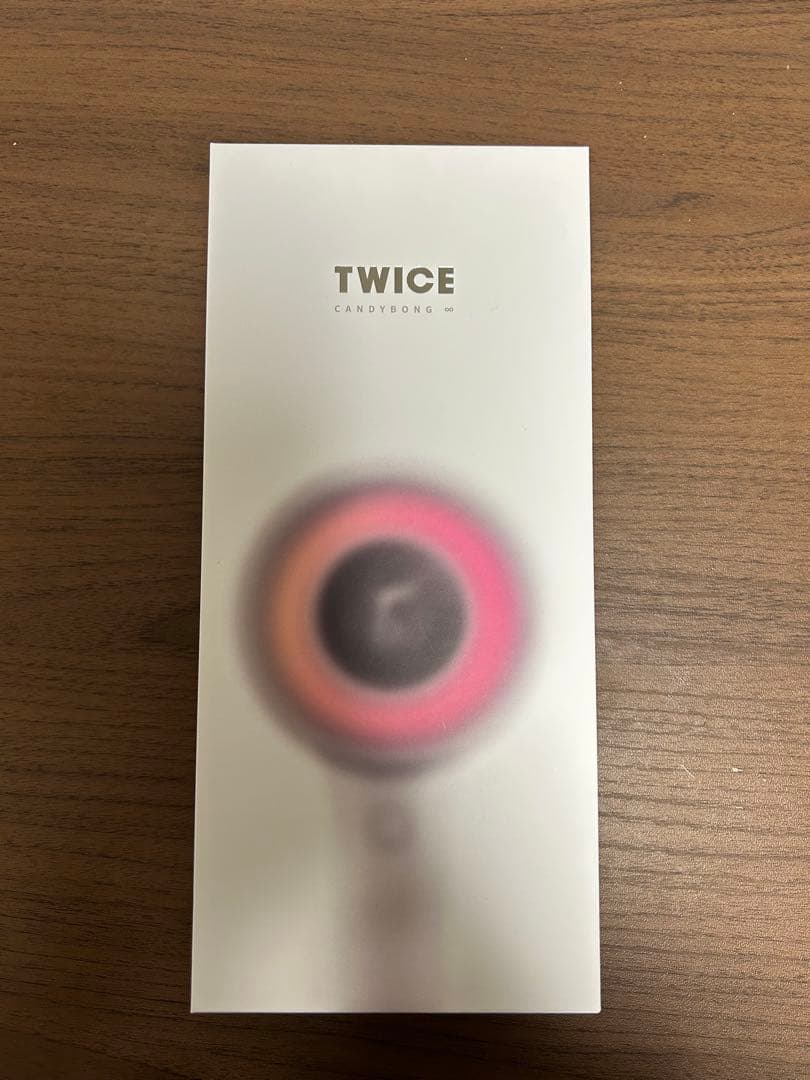 TWICE ペンライト ホワイト 箱付き - メルカリ
