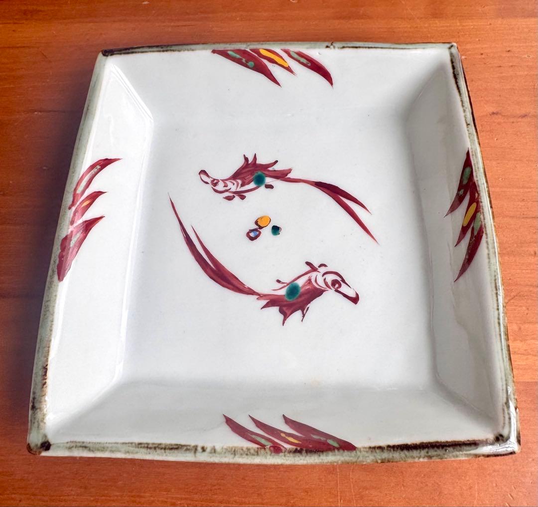 〈未使用木箱付〉廣永窯 赤絵双魚文角皿 陶器 川喜田半泥子 半泥子 廣永窯 四人展 ご報告 | 柿傳ギャラリー