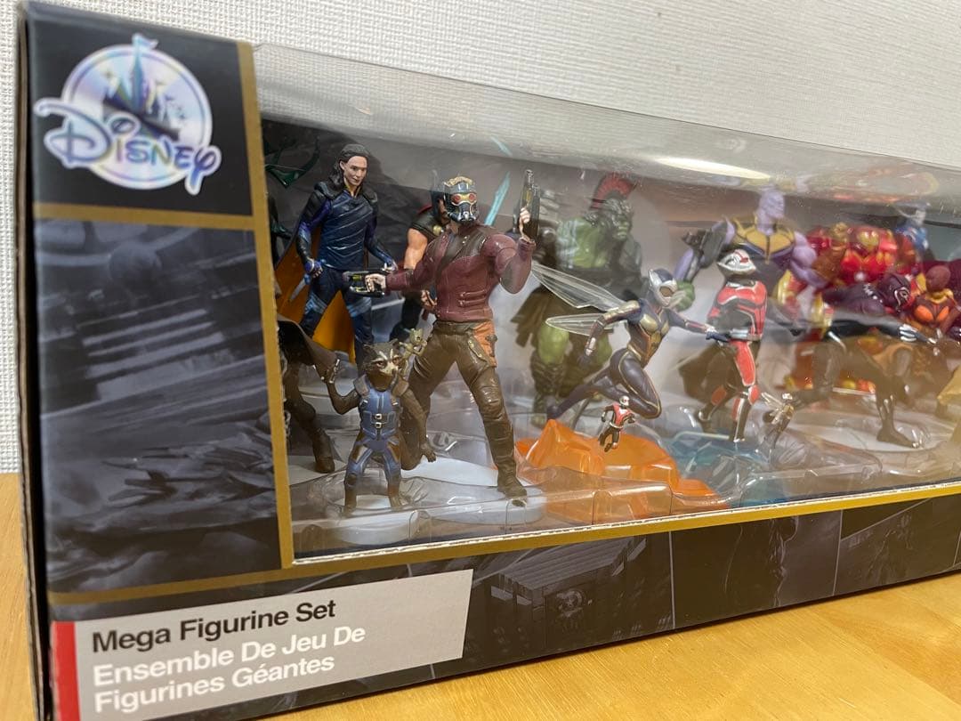 マーベル 10周年 メガフィギュアセット - メルカリ