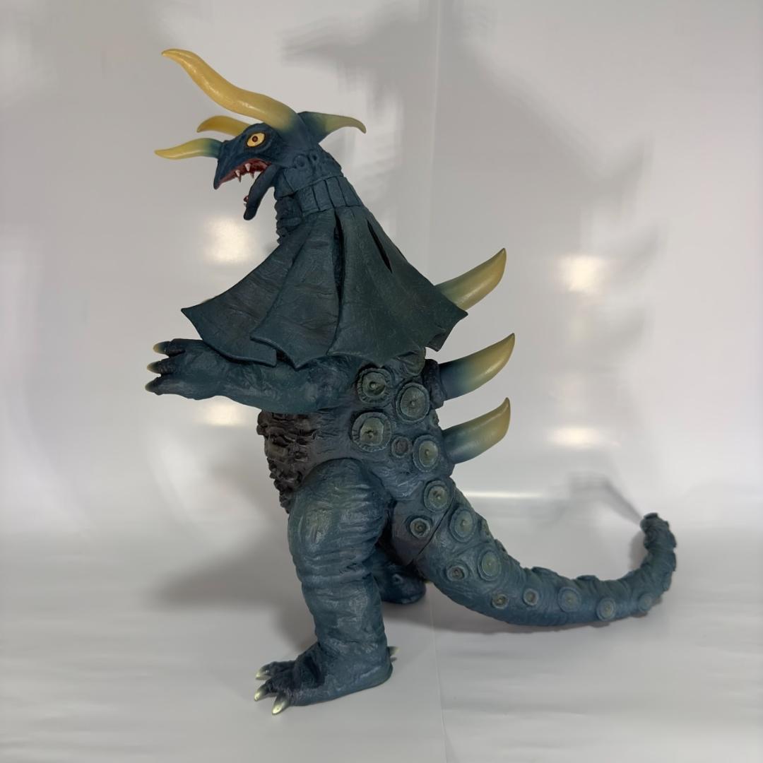 イ*チ様 大怪獣シリーズ コスモリキッド&ライブキング 激闘カラーVer