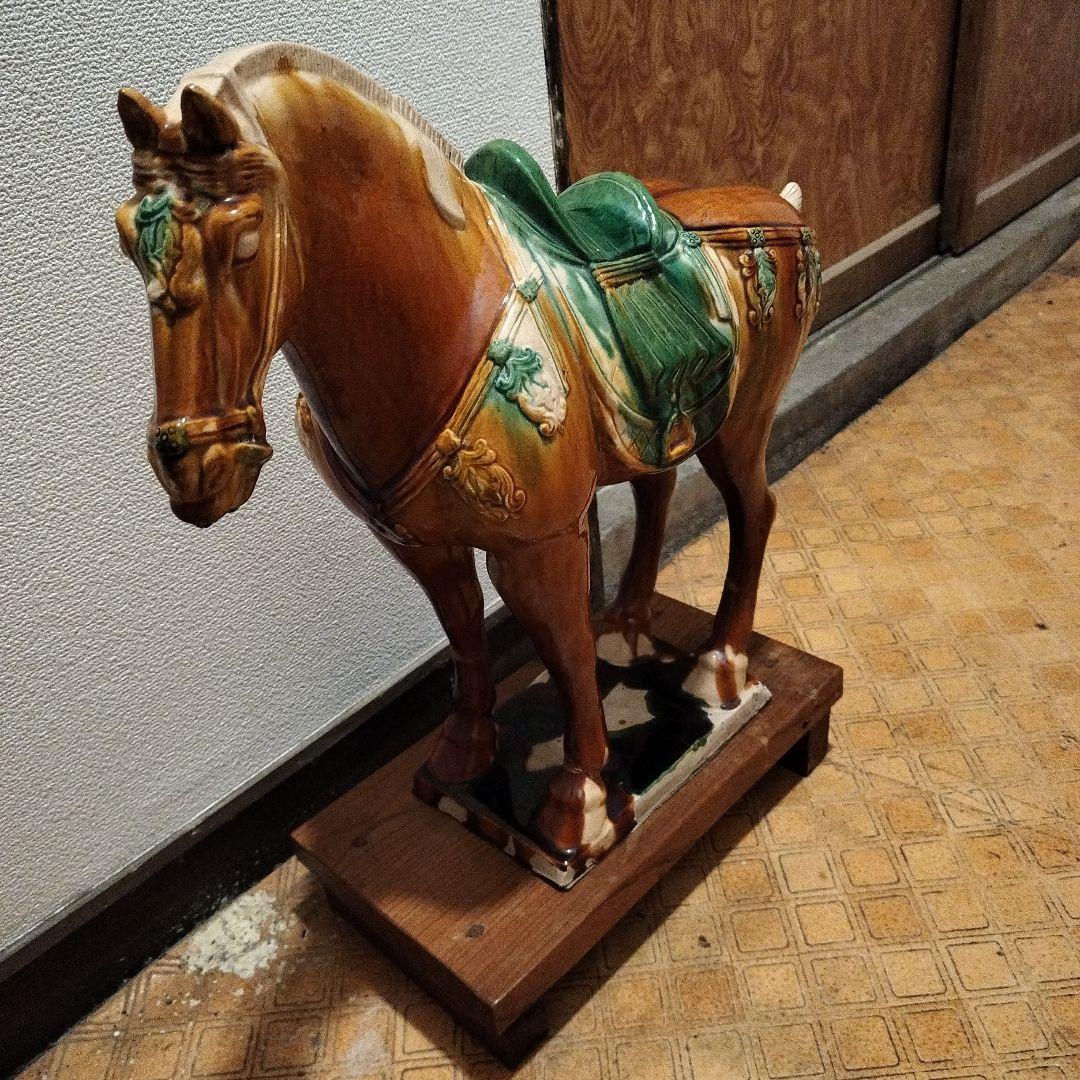 午年 特大陶器製馬の置物 木製台座付き 特別セール　1月15日まで 楽天市場】干支 午 置物 馬 うま 2026年/ ビードロ金彩 福午（跳ね馬