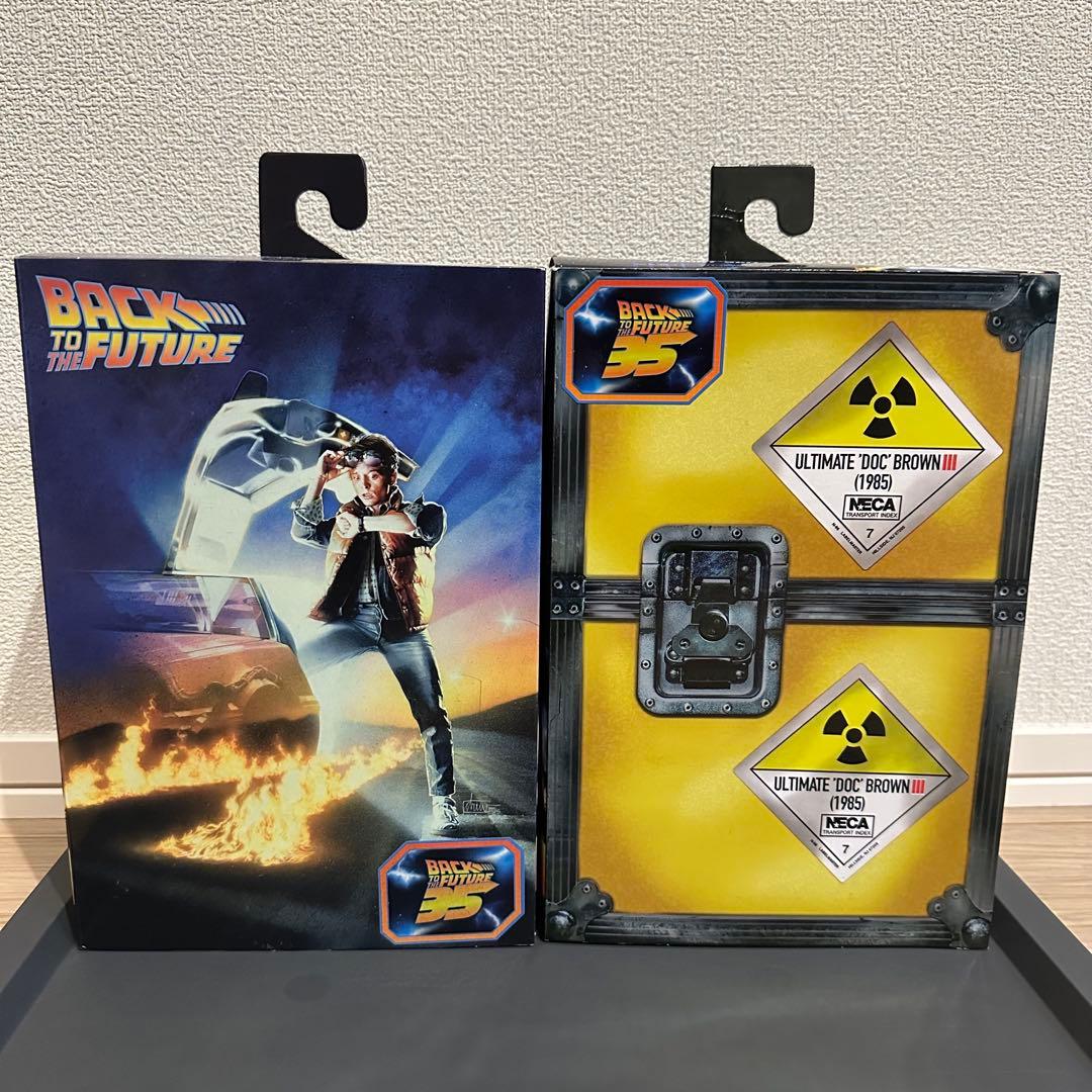 開封済】NECA バック・トゥ・ザ・フューチャー マーティ&ドク セット