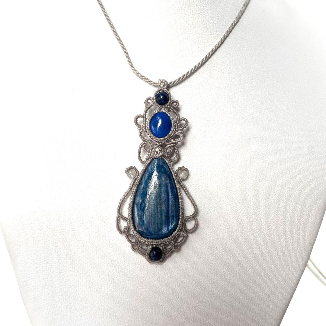 カイヤナイト×ラピスラズリ×アクアマリンビーズのマクラメネックレス