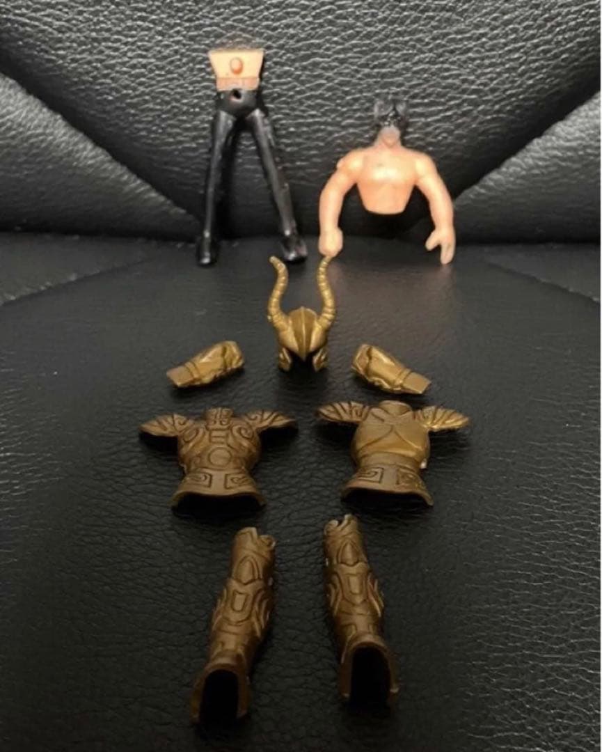 バンダイ 聖闘士星矢 クロスアップタイプ 黄金聖闘士 4体セット SP