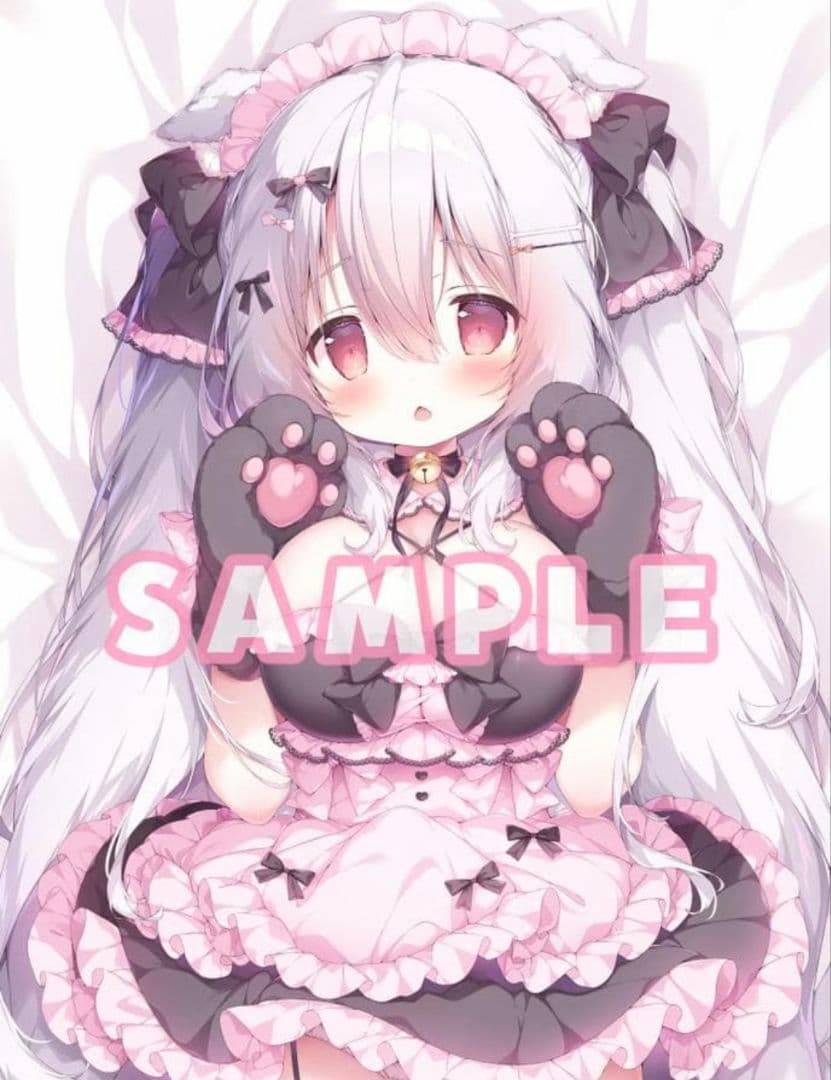 桃豆こまもち メイド らいらちゃん 抱き枕カバー MochiPeach - メルカリ