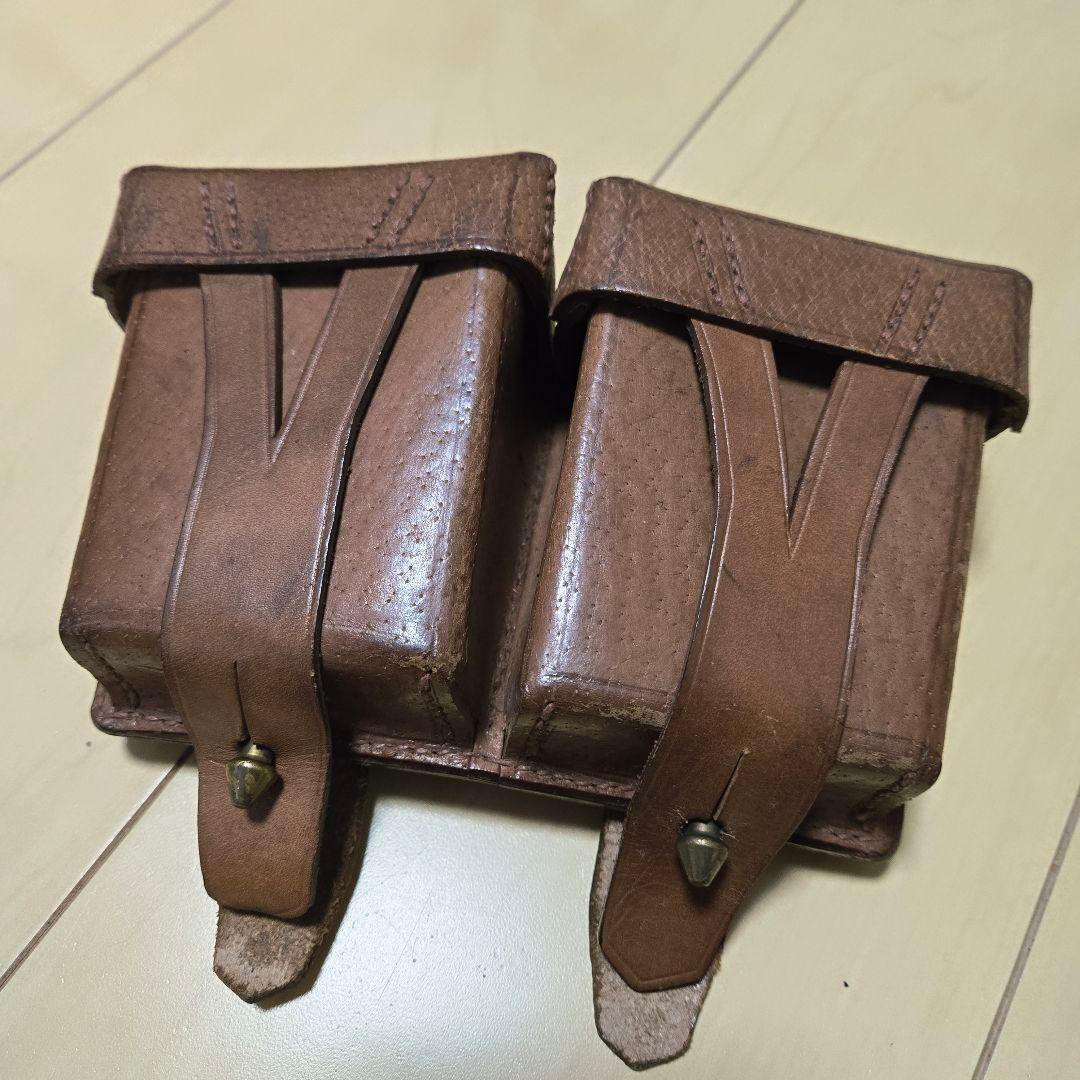 ソ連軍 モシン・ナガン フルレザー 弾薬盒 実物 fit=scale-down,w=1200