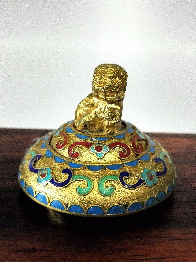 ❤【新品・未使用】中国 七宝琺瑯彩 花文 獅子摘蓋物 七宝焼 壺 ツボ