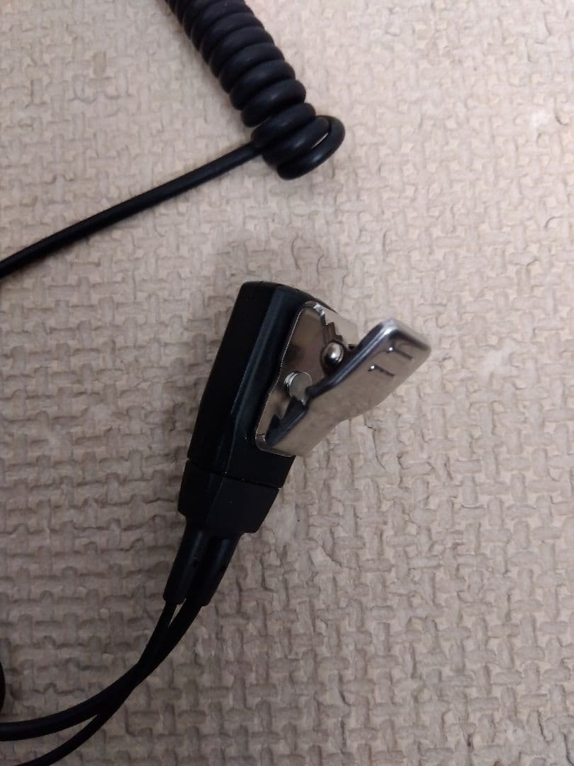 イヤホンマイク・スピーカー付きスタンダード C501受信改造済（現状）