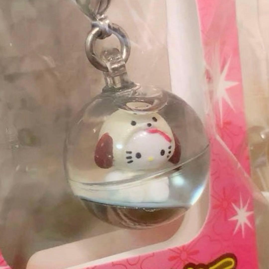 希少】ハローキティ 根付 十二支 戌 水入り丸玉 ファスナーマスコット