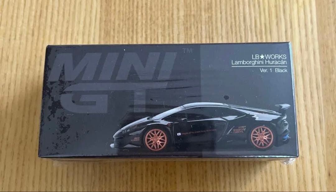 MINIGT ミニGT 234 LBワークス ランボルギーニ ウラカン ブラック