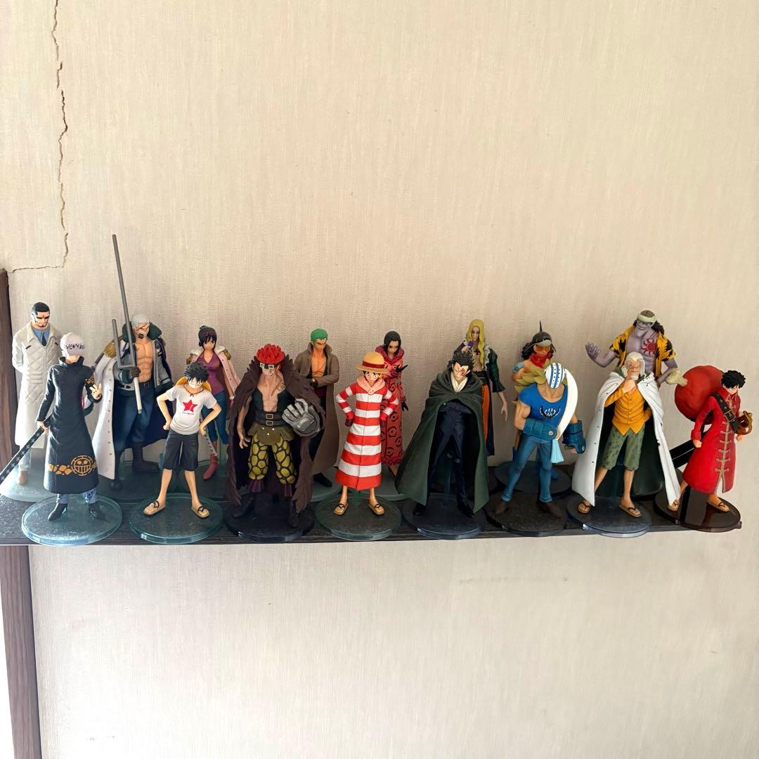 ワンピース フィギュア 16体まとめ売り ONE PIECEワンピース フィギュア 16体セット まとめ売り - メルカリ