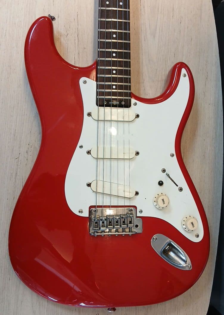 ジャンク BLADE LEVINSON R1 修理ベース 部品取り - メルカリ