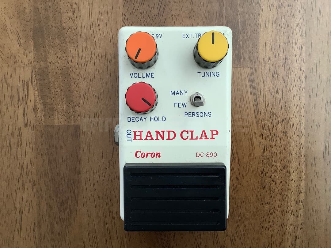 (レア) Coron DC-890 (ハンドクラップ音源) Showa Retro] I bought a used Columbia-era DENON record player for