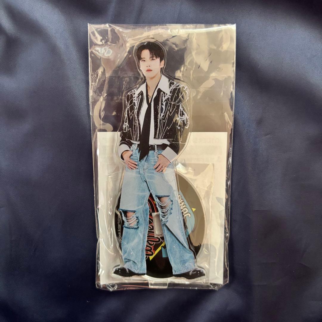 河野純喜 アクスタ - メルカリ