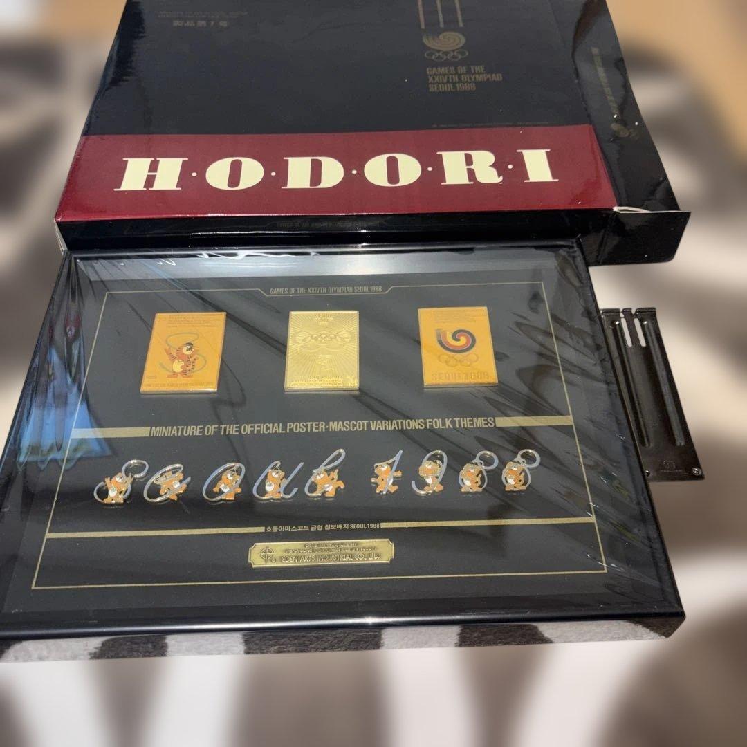 未使用 ソウル五輪1988 ピンバッジ コレクション 額装 - メルカリ