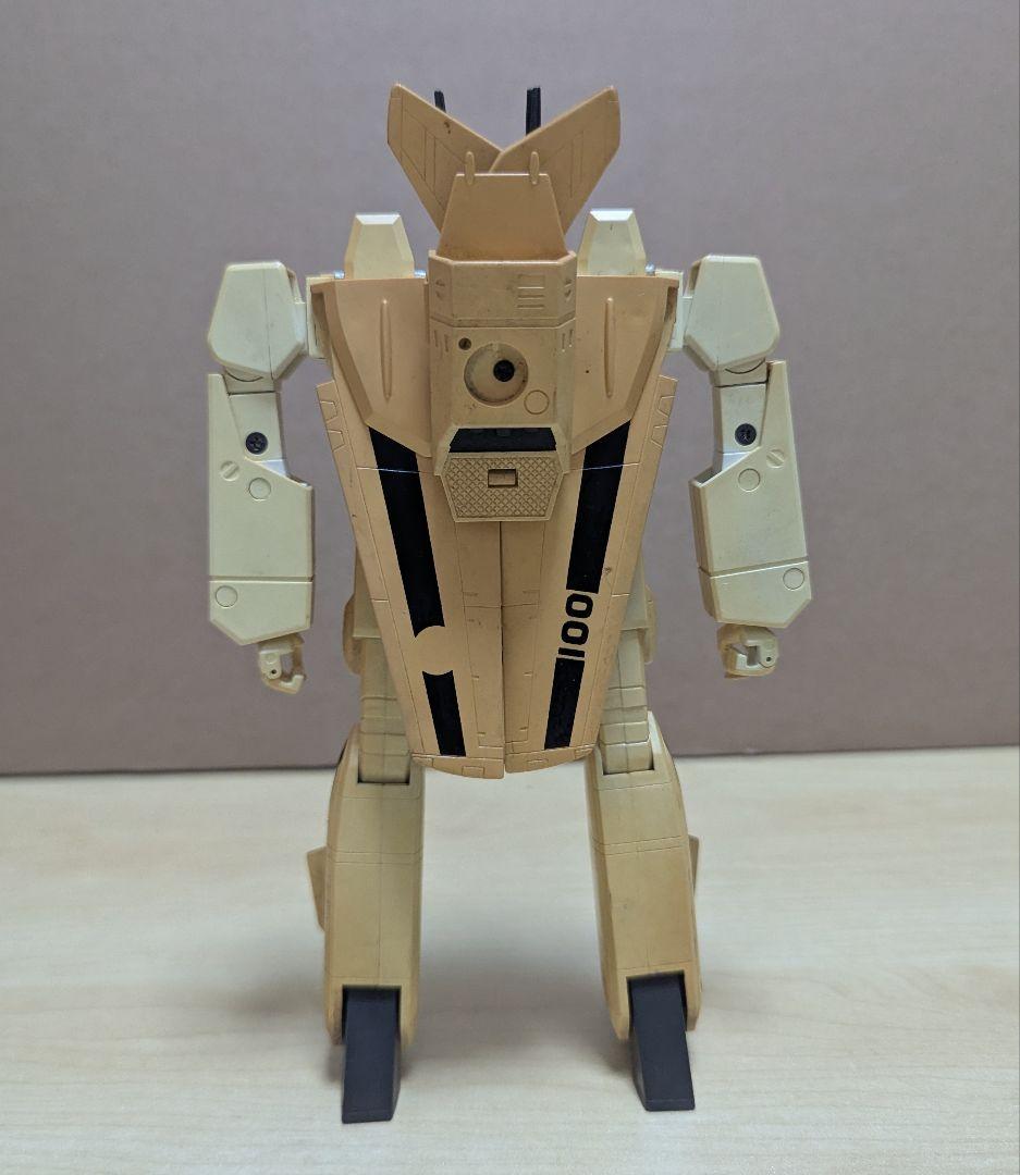 バンダイ 超時空要塞マクロス ハイコンプリートモデル バルキリー VF