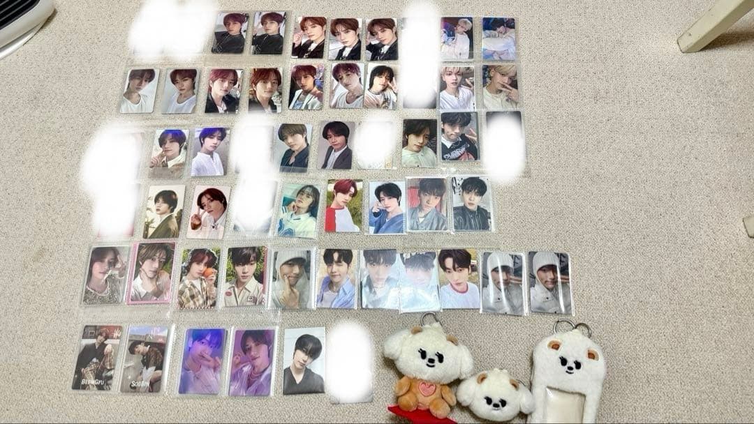 TXT ボムギュ トレカPLUSH KEYRING BAMGEUT バムグッ TXT プルバトゥ バムグッ バムグ ぬいぐるみ キーリング ボムギュ