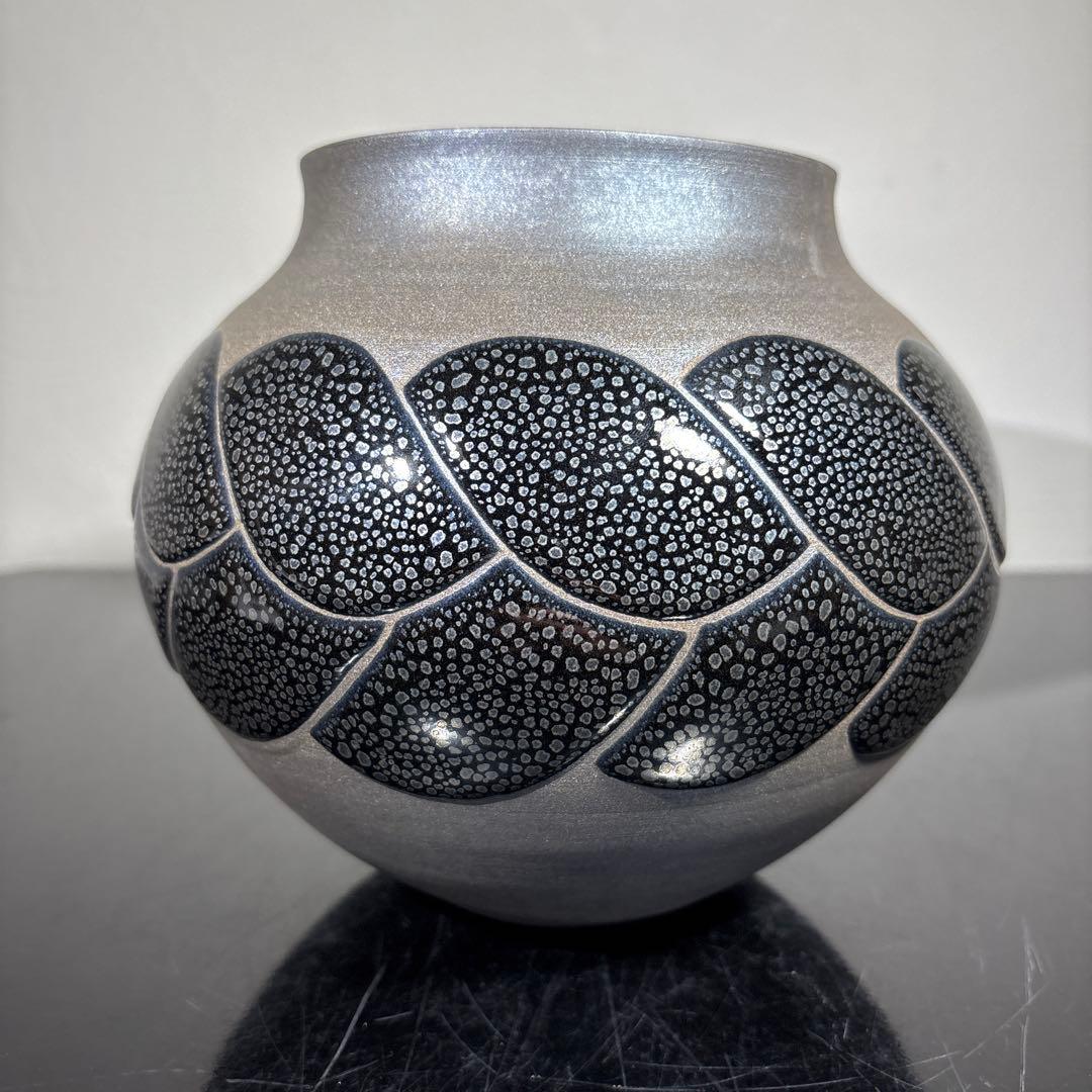 真作　希少作　久田重義　油滴三ッ編文花器