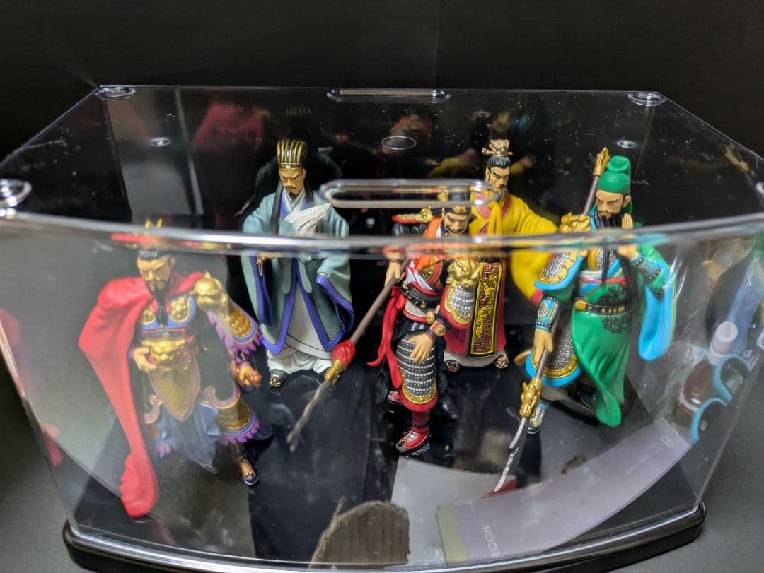 ビジュアル　三国志　武将フィギュア 5体セット 透明ケース付き フィギュア 三国志 劉備 関羽 張飛 孔明 蜀 中国 歴史 アニメ