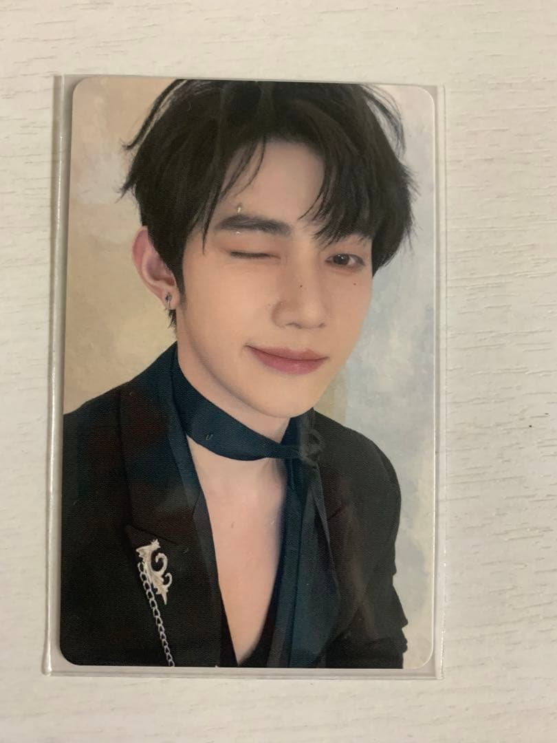 ZEROBASEONE ゼベワン トレカ ジャンハオ FCトレカ - メルカリ