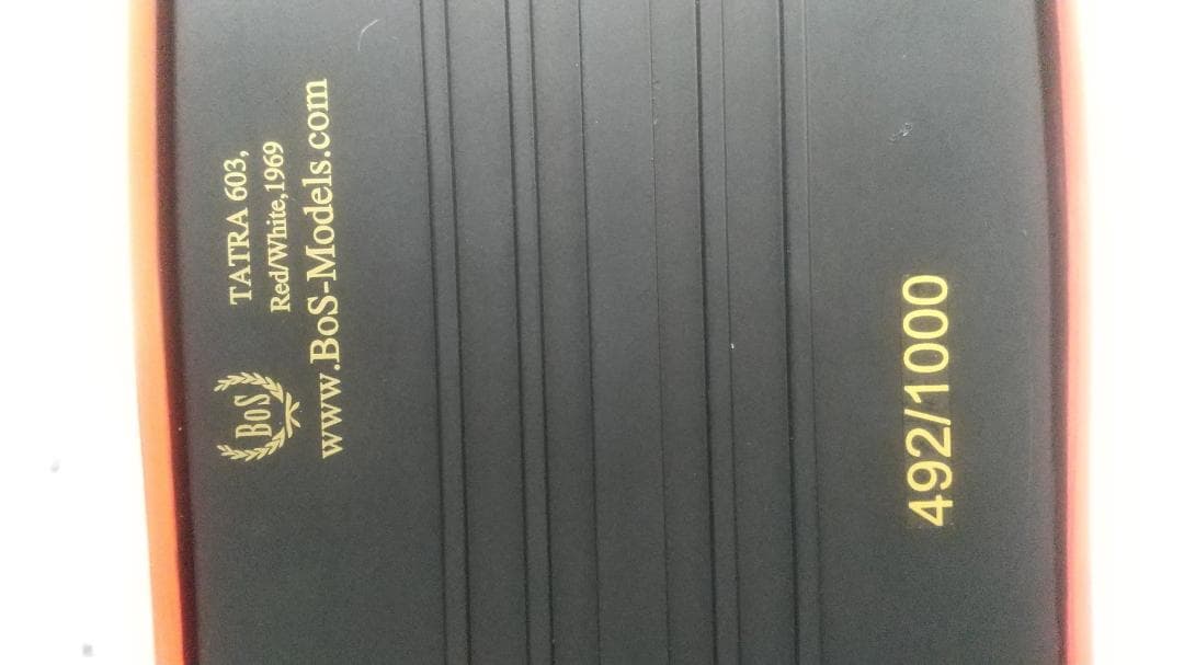 1/18 BoS タトラ -603 ベルリン 1969 ミニカー