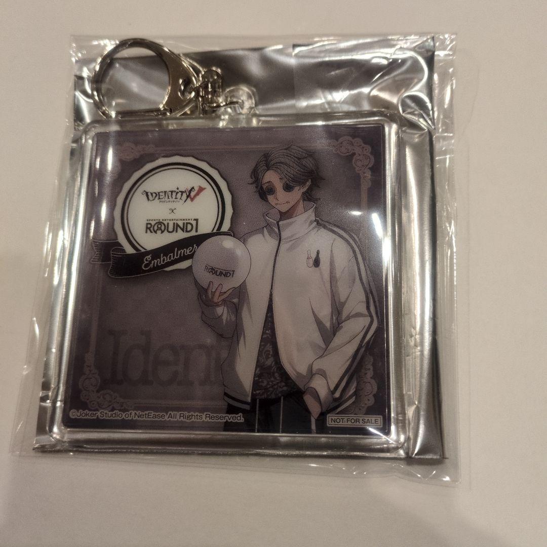 第五人格 ラウンドワン アクリルキーホルダー 納棺師 イソップ - メルカリ