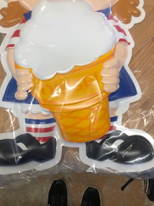 非売品】NISSEI ニックンセイチャン ソフトクリーム販促用看板 - メルカリ