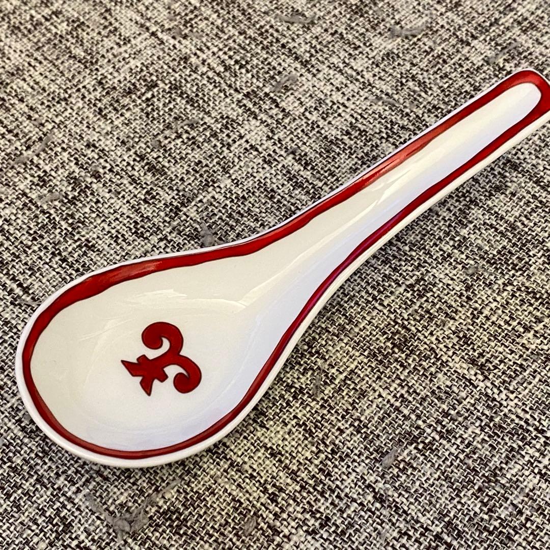 【新品未使用】エルメス　れんげ　スプーン　ホワイト　ガダルキヴィール　食器 エルメス HERMES スープスプーン ガダルキヴィール CUILLERE SOUPE