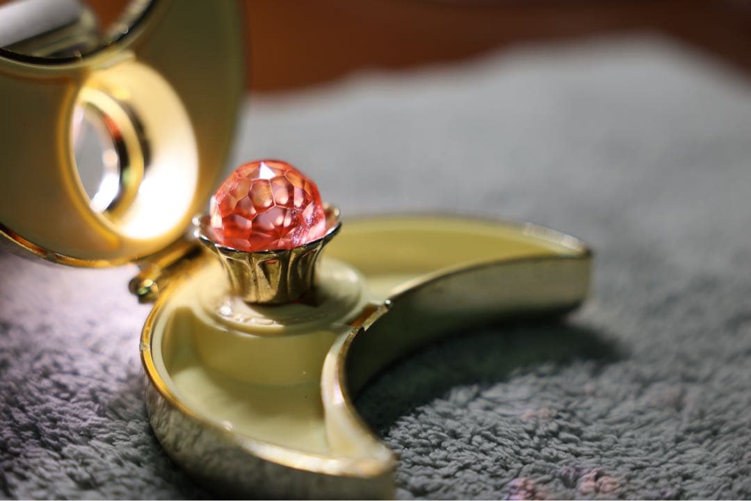 セーラームーン 幻の銀水晶 1992年当時物 - メルカリ