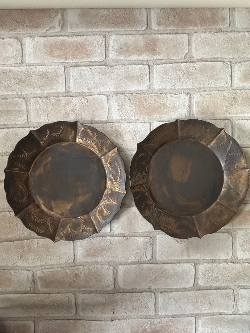 中村かおり ローズマリー丸皿(ブロンズ) ２枚セット 入荷情報 中村かおりさんからうつわが届きました | うつわどころ くるみ