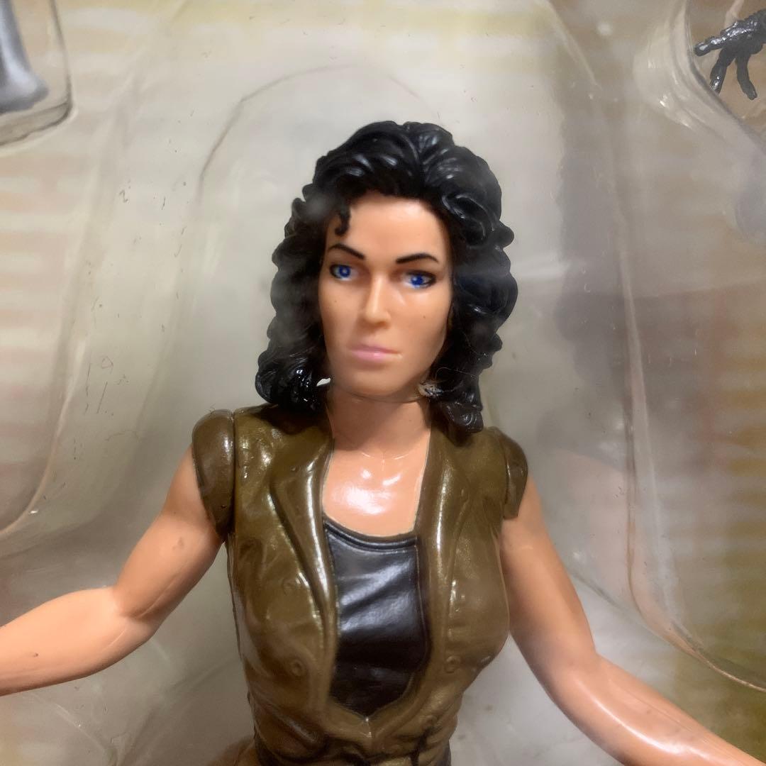 エイリアン4 レザレクション リプリー フィギュア - メルカリ