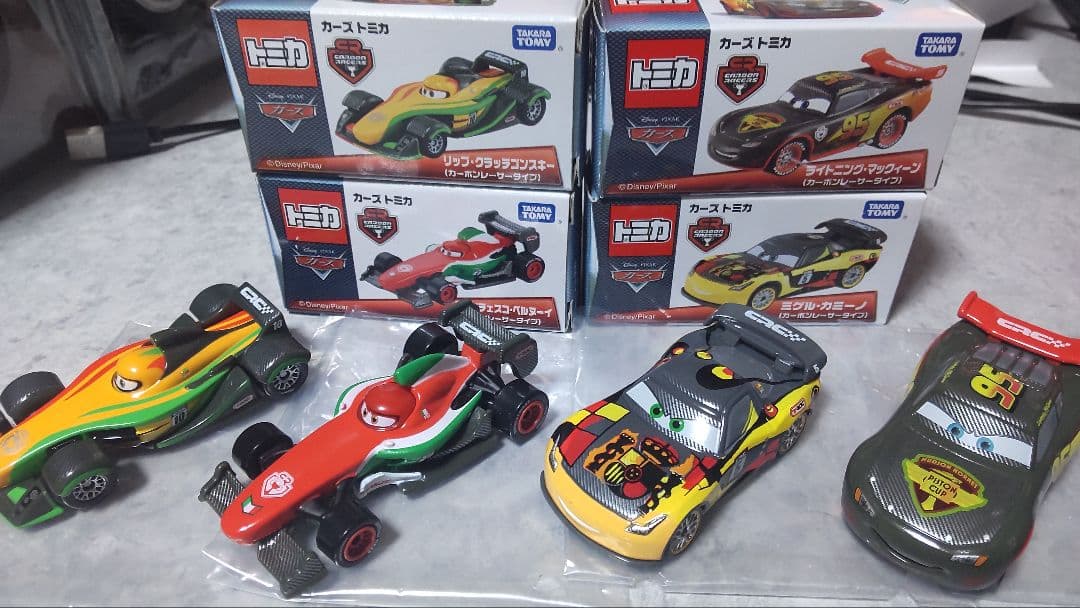 トミカ カーズ ミニカー 4台セット Amazon.co.jp: Ecocoerカーズ トミカ Cars クルーズ・ラミレス