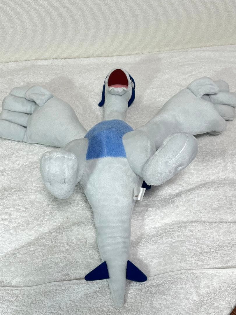 当時物】ポケモンセンター ルギア ぬいぐるみ - メルカリ