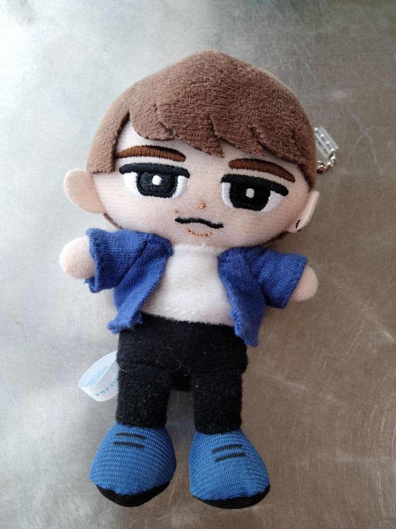 SnowMan 渡辺翔太 ぬいぐるみキーホルダー - メルカリ